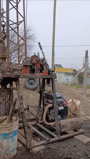 Montaje de torre de perforación